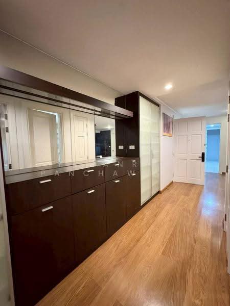 Wattana Suite, Bangkok, Soi Sukhumvit 15, Khlongtoei Nua, Watthana, Bangkok, 3 Bedrooms, 140 sqm, Condo For Sale, by Pawanrat Panchawanon, 500655273 - DDproperty.com