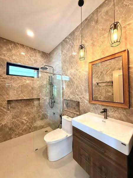 3-BR House, Prachuap Khiri Khan, Pak Nam Pran, Pran Buri, Prachuap Khiri Khan, 3 Bedrooms, 275 sqm, Single Detached House For Sale, by Melinda Lonuch, 500655391 - DDproperty.com