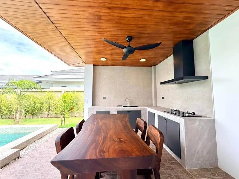 3-BR House, Prachuap Khiri Khan, Pak Nam Pran, Pran Buri, Prachuap Khiri Khan, 3 Bedrooms, 275 sqm, Single Detached House For Sale, by Melinda Lonuch, 500655391 - DDproperty.com