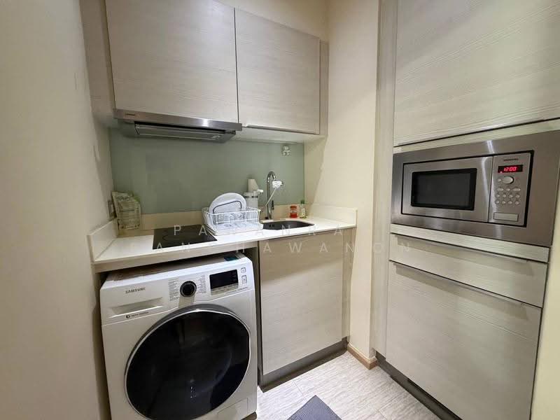 H Sukhumvit 43, Bangkok, 28 Sukhumvit 34 Road, Khlong Tan Nua, Watthana, Bangkok, 1 Bedroom, 38 sqm, Condo For Rent, by Pawanrat Panchawanon, 500655449 - DDproperty.com