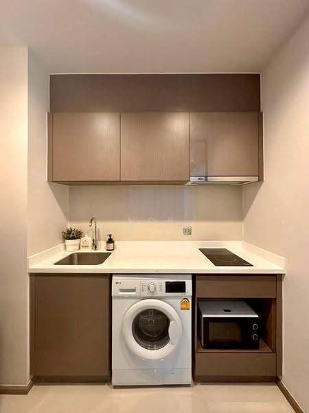 Life Ladprao Valley, Bangkok, Phaholyothin Road, Jom Phon, Chatuchak, Bangkok, 1 Bedroom, 35 sqm, Condo For Rent, by Nop Satjavitvisarn, 500655450 - DDproperty.com