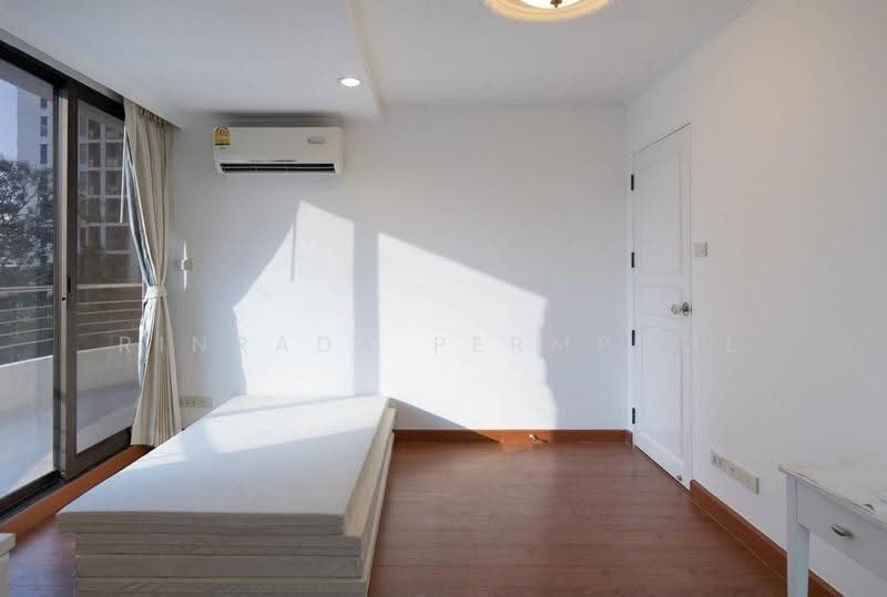 Supalai Place Sukhumvit 39, Bangkok, 175-179 Soi Sukhumvit 39 Sukhumvit Road, Khlong Tan Nua, Watthana, Bangkok, 3 Bedrooms, 356 sqm, Condo For Sale, by Rinrada Permpool, 500655534 - DDproperty.com