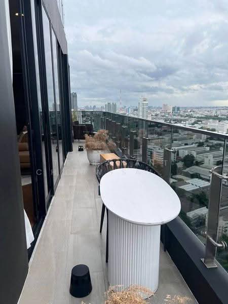 IDEO Q Victory, Bangkok, 9 Phaya Thai Road, Thanon Phaya Thai, Ratchathewi, Bangkok, 2 Bedrooms, 71 sqm, Condo For Rent, by Teeranant Chonwisaikajon, 500655641 - DDproperty.com