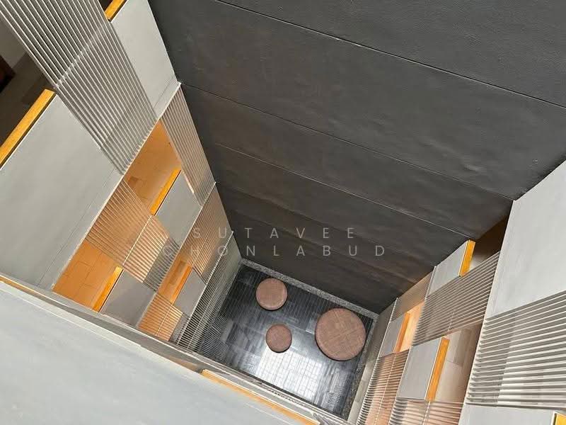 Via 31, Bangkok, Soi Sukhumvit 31, Khlong Tan Nua, Watthana, Bangkok, 2 Bedrooms, 70 sqm, Condo For Rent, by Sutavee Chonlabud, 500655751 - DDproperty.com