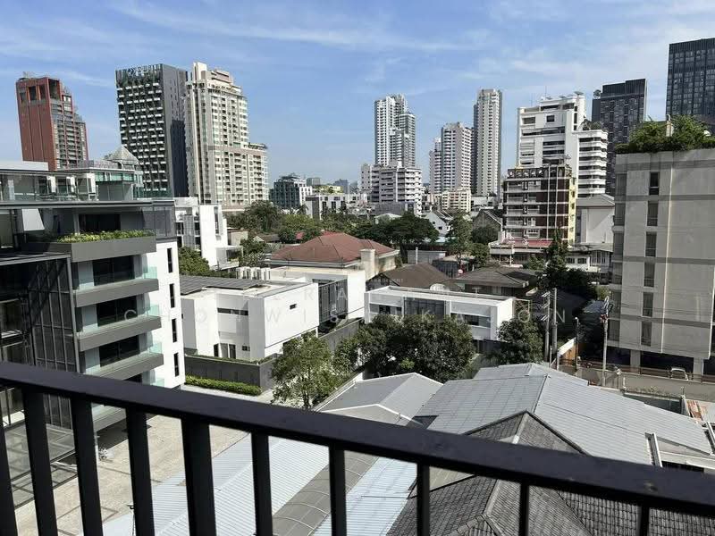 The Edge Sukhumvit 23, Bangkok, 6 Soi Sukhumvit 23, Khlongtoei Nua, Watthana, Bangkok, 1 Bedroom, 33 sqm, Condo For Sale, by Teeranant Chonwisaikajon, 500655791 - DDproperty.com