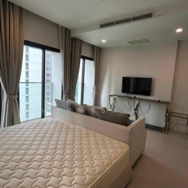 Noble Ploenchit, Bangkok, 1035 Ploenchit Road, Lumphini, Pathum Wan, Bangkok, 1 Bedroom, 48 sqm, Condo For Rent, by Teeranant Chonwisaikajon, 500655886 - DDproperty.com