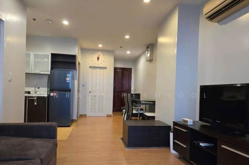 The Complete Narathiwat, Bangkok, 9 Naradhiwas Rajanagarindra Rd, Chong Nonsi, Yan Nawa, Bangkok, 2 Bedrooms, 60 sqm, Condo For Rent, by Rinrada Permpool, 500655913 - DDproperty.com