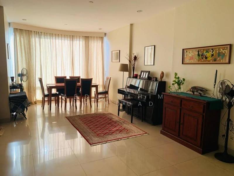 Watermark Chaophraya, Bangkok, Soi Charoennakorn 39-41, Charoennakorn Road, Bang Lam Phu Lang, Khlong San, Bangkok, 3 Bedrooms, 242 sqm, Condo For Sale, by Abdulrahim Hayeduad, 500655979 - DDproperty.com