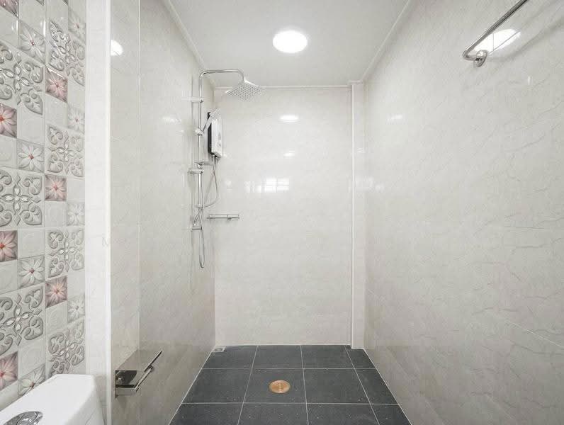 4 BR house, Chon Buri (Pattaya), Nong Pru, Bang Lamung (Pattaya), Chon Buri (Pattaya), 4 Bedrooms, 231 sqm, Single Detached House For Sale, by Melinda Lonuch, 500656075 - DDproperty.com