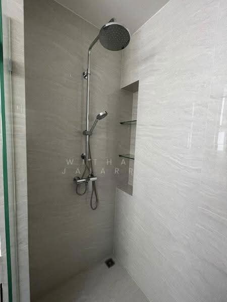 Noble State 39, Bangkok, 35 Soi Sukhumvit 39, Khlong Tan Nua, Watthana, Bangkok, 1 Bedroom, 43 sqm, Condo For Rent, by Withada Jaiarree, 500656083 - DDproperty.com