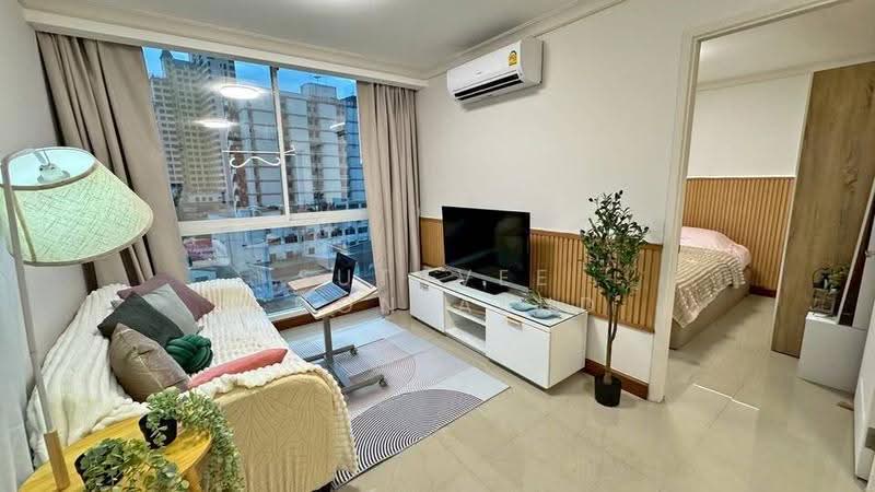 Chateau In Town Phaholyothin 11, Bangkok, Phaholyothin, Samsen Nai, Phaya Thai, Bangkok, 1 Bedroom, 44 sqm, Condo For Rent, by Sutavee Chonlabud, 500656127 - DDproperty.com