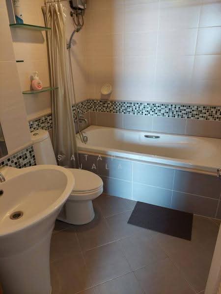 The Waterford Sukhumvit 50, Bangkok, 890 Soi Sukhumvit 50, Phra Kanong, Khlong Toei, Bangkok, 2 Bedrooms, 78 sqm, Condo For Sale, by Sataporn Jalao, 500656170 - DDproperty.com