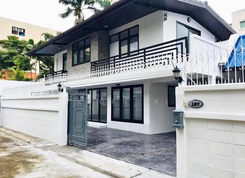 4-BR House, Bangkok, Samsen Nok, Huai Khwang, Bangkok, 4 Bedrooms, 220 sqm, Single Detached House For Rent, by Sataporn Jalao, 500656230 - DDproperty.com