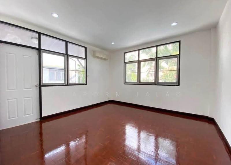 บ้าน 4-ห้องนอน, กรุงเทพ, สามเสนนอก, ห้วยขวาง, กรุงเทพ, 220 ตร.ม., บ้านเดี่ยว ให้เช่า, โดย Sataporn Jalao, 500656230 - DDproperty.com