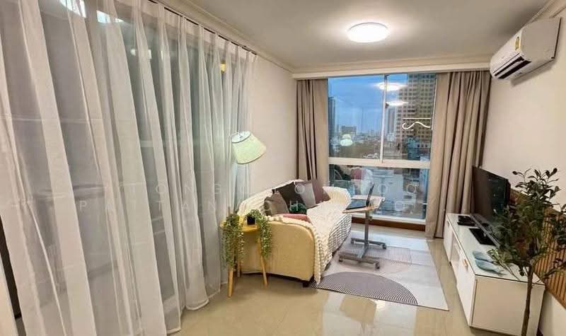 Chateau In Town Phaholyothin 11, Bangkok, Phaholyothin, Samsen Nai, Phaya Thai, Bangkok, 1 Bedroom, 45 sqm, Condo For Rent, by Tongchompoo Pattanachaiwongkoon, 500656393 - DDproperty.com