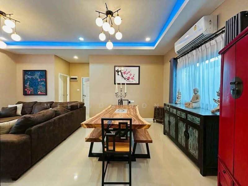 3-BR House, Chon Buri (Pattaya), Poong, Bang Lamung (Pattaya), Chon Buri (Pattaya), 3 Bedrooms, 150 sqm, Single Detached House For Sale, by Melinda Lonuch, 500656429 - DDproperty.com