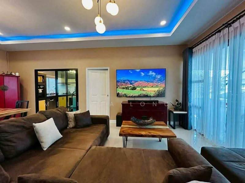 3-BR House, Chon Buri (Pattaya), Poong, Bang Lamung (Pattaya), Chon Buri (Pattaya), 3 Bedrooms, 150 sqm, Single Detached House For Sale, by Melinda Lonuch, 500656429 - DDproperty.com