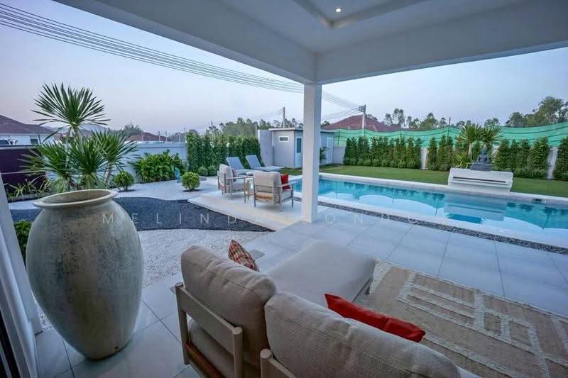3-BR House, Prachuap Khiri Khan, Nong Kae, Hua Hin, Prachuap Khiri Khan, 3 Bedrooms, 250 sqm, Single Detached House For Sale, by Melinda Lonuch, 500656465 - DDproperty.com