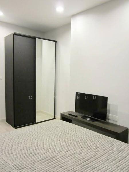 IDEO MOBI Sukhumvit 81, Bangkok, 2097 Sukhumvit Road, Bang Chak, Phra Khanong, Bangkok, 2 Bedrooms, 55 sqm, Condo For Rent, by Sutavee Chonlabud, 500656557 - DDproperty.com