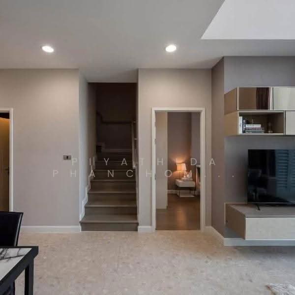 The Crest Sukhumvit 34, Bangkok, 778 Sukhumvit Road, Khong Tan, Khlong Toei, Bangkok, 2 Bedrooms, 98 sqm, Condo For Rent, by Piyathida Phanchomphu, 500656559 - DDproperty.com
