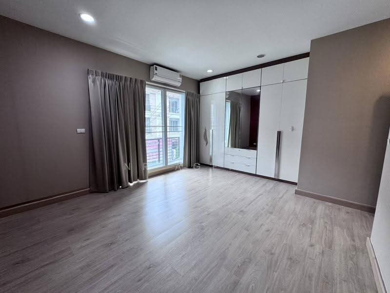 Baan Klang Muang S-Sense Srinakarin : บ้านกลางเมือง เอส เซนต์ ศรีนครินทร์, กรุงเทพ, ถนนศรีนครินทร์, หนองบอน, ประเวศ, กรุงเทพ, 162 ตร.ม., ทาวน์เฮ้าส์ ขาย, โดย NR AGENT, 500656745 - DDproperty.com