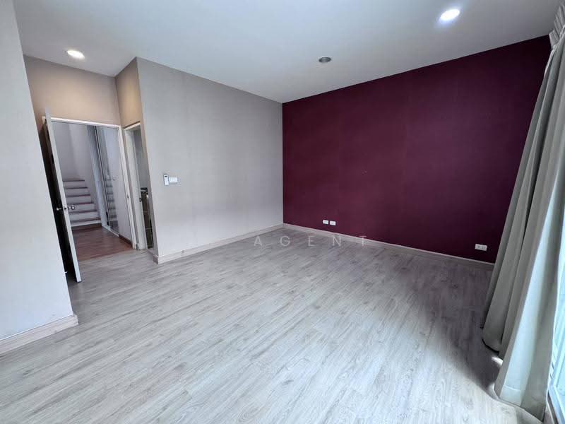 Baan Klang Muang S-Sense Srinakarin, Bangkok, Srinakarin Road, Nong Bon, Prawet, Bangkok, 3 Bedrooms, 162 sqm, Townhouse For Sale, by NR AGENT, 500656745 - DDproperty.com