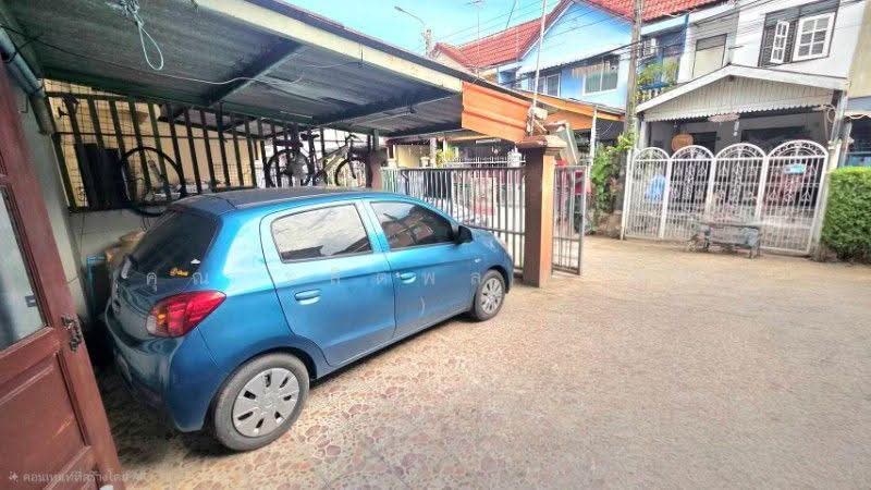 ทาวน์เฮ้าส์ 2 จอดในบ้าน บางเขน พหลโยธิน 54, Bangkok, พหลโยธิน, Khlong Tanon, Sai Mai, Bangkok, 4 Bedrooms, 110 sqm, Townhouse For Sale, by คุณ ชลิตพล ( พล ), 500656814 - DDproperty.com