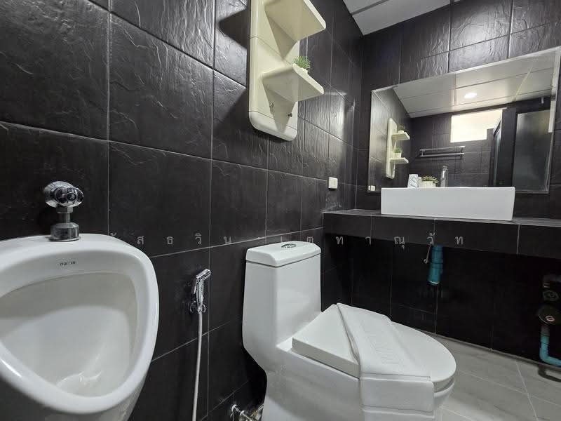 Raymond Tower, Bangkok, 160 Soi Mahat Thai 2, Khlong Chan, Bang Kapi, Bangkok, Studio, 46 sqm, Condo For Sale, by Mahusttawin Tetanuwat, 500656838 - DDproperty.com