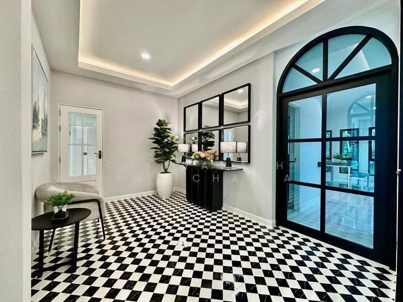 Perfect Masterpiece Sukhumvit 77, Samut Prakan, Soi Mu Ban Perfect Place Sukhumvit 77, Rachathewa, Bang Plee, Samut Prakan, 5 Bedrooms, 720 sqm, Single Detached House For Rent, by Chanyanath Worawatchaibaworn, 500656883 - DDproperty.com