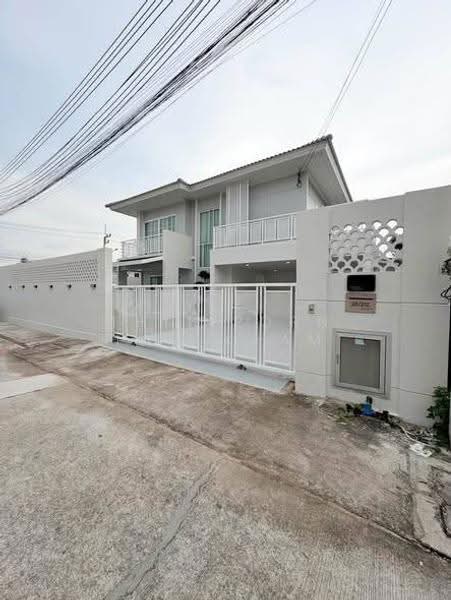 4 BR townhouse, ชลบุรี, บางละมุง, ชลบุรี, 382 ตร.ม., ทาวน์เฮ้าส์ ขาย, โดย Thitiporn Pawikham, 500656928 - DDproperty.com