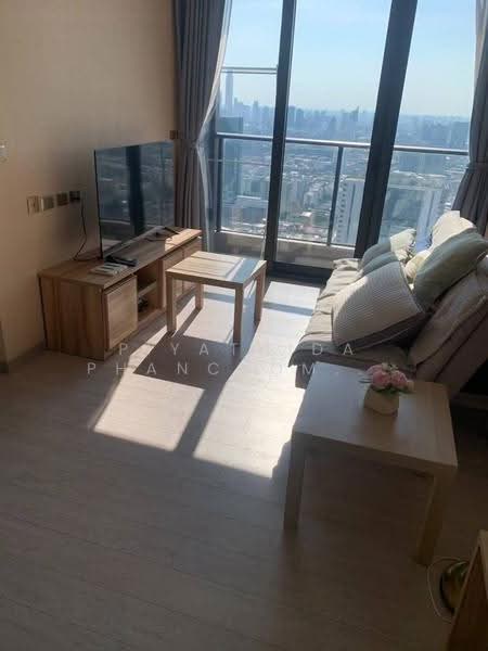 One9Five Asoke-Rama 9, Bangkok, 195 Soi Rama 9 Soi 5, Huai Khwang, Bangkok, 2 Bedrooms, 60 sqm, Condo For Rent, by Piyathida Phanchomphu, 500656931 - DDproperty.com