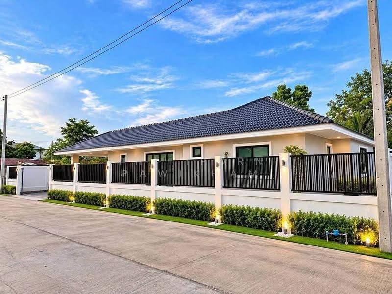 3-BR House, Prachuap Khiri Khan, Hin Lek Fai, Hua Hin, Prachuap Khiri Khan, 3 Bedrooms, 130 sqm, Single Detached House For Sale, by Thitiporn Pawikham, 500656982 - DDproperty.com