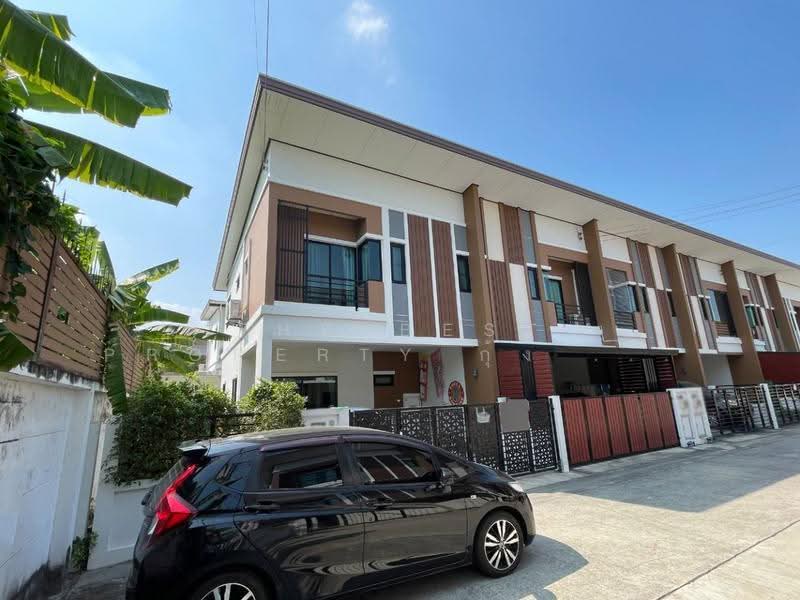 บ้านฟ้าทาวน์นี่ ปิ่นเกล้า-สาย5 (Baanfah Townee Pinklao-Sai5), Nakhon Pathom, Bang Krathuk, Sam Phran, Nakhon Pathom, 3 Bedrooms, 100 sqm, Townhouse For Sale, by The Best Property กุ้งแก้ว, 500657044 - DDproperty.com