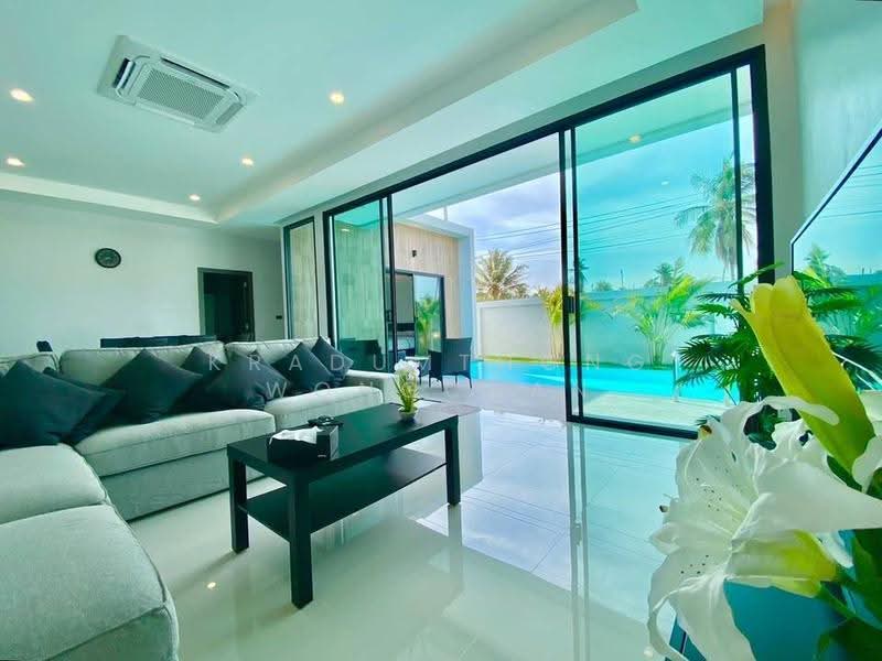 3-BR House, Chon Buri (Pattaya), Nong Pla Lai, Bang Lamung (Pattaya), Chon Buri (Pattaya), 3 Bedrooms, 130 sqm, Single Detached House For Rent, by Kradumthong Wongchan, 500657206 - DDproperty.com