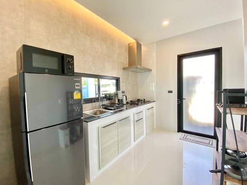 3-BR House, Chon Buri (Pattaya), Nong Pla Lai, Bang Lamung (Pattaya), Chon Buri (Pattaya), 3 Bedrooms, 130 sqm, Single Detached House For Rent, by Kradumthong Wongchan, 500657206 - DDproperty.com