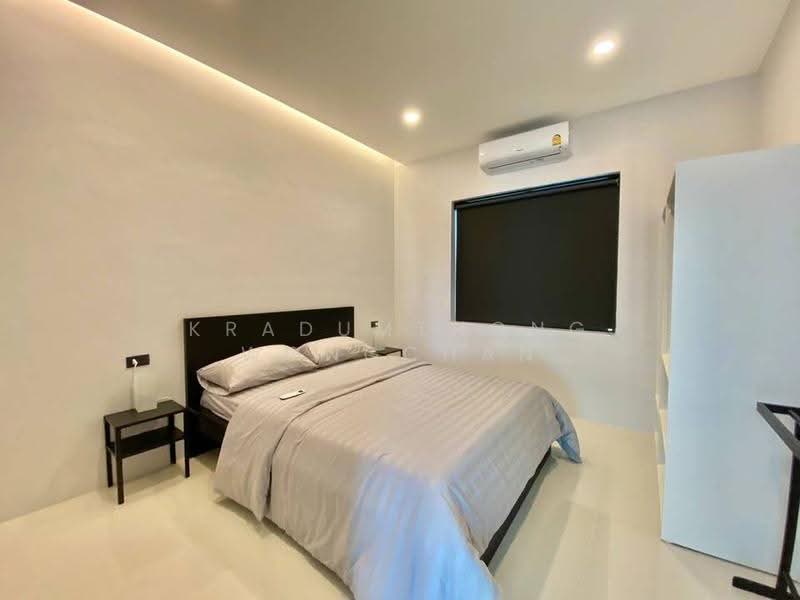 3-BR House, Chon Buri (Pattaya), Nong Pla Lai, Bang Lamung (Pattaya), Chon Buri (Pattaya), 3 Bedrooms, 130 sqm, Single Detached House For Rent, by Kradumthong Wongchan, 500657206 - DDproperty.com