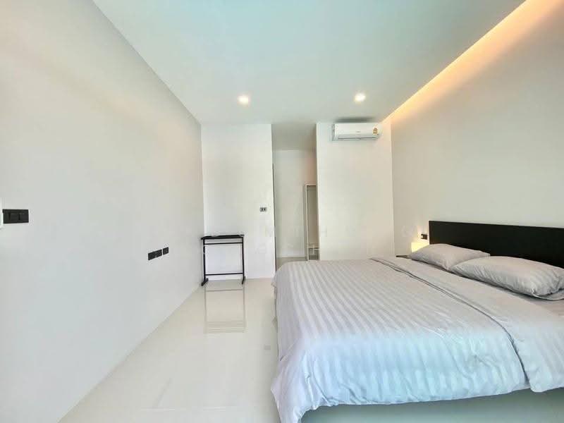 3-BR House, Chon Buri (Pattaya), Nong Pla Lai, Bang Lamung (Pattaya), Chon Buri (Pattaya), 3 Bedrooms, 130 sqm, Single Detached House For Rent, by Kradumthong Wongchan, 500657206 - DDproperty.com