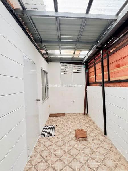 ขายทาวน์โฮม ม.พิมพาภรณ์ อ่าวอุดม แหลมฉบัง ศรีราชา, Chon Buri (Pattaya), Thung Suk La, Si Racha, Chon Buri (Pattaya), 3 Bedrooms, 90 sqm, Townhouse For Sale, by Dusit Saengfa, 500657230 - DDproperty.com
