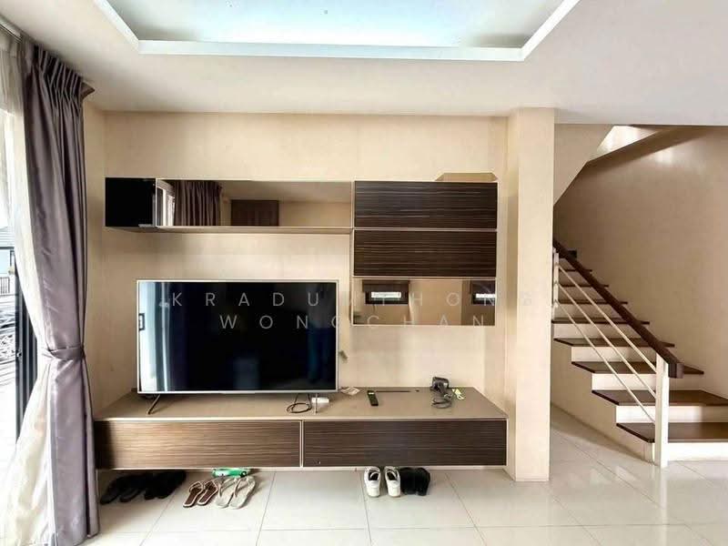 3-BR House, Chon Buri (Pattaya), Nong Pru, Bang Lamung (Pattaya), Chon Buri (Pattaya), 3 Bedrooms, 280 sqm, Single Detached House For Sale, by Kradumthong Wongchan, 500657268 - DDproperty.com