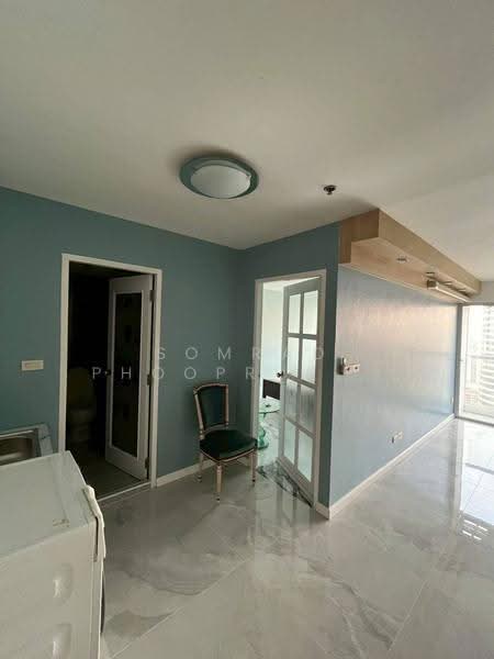 Silom Suite, Bangkok, Soi Sathorn 12, Sathorn Road, Silom, Bang Rak, Bangkok, 1 Bedroom, 52 sqm, Condo For Sale, by Somrad Phoopruksachart, 500657376 - DDproperty.com