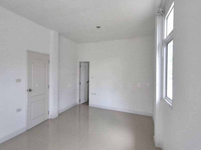 เดอะ ริช เพอร์เฟค ศรีราชา, Chon Buri (Pattaya), Surasak, Si Racha, Chon Buri (Pattaya), 3 Bedrooms, 200 sqm, Single Detached House For Sale, by A.T.A. Property, 500657499 - DDproperty.com