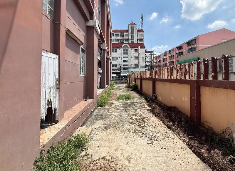 โฮมออฟฟิศ/สำนักงาน เทพารักษ์, Samut Prakan, Thepharak, Muang Samut Prakarn, Samut Prakan, 9 Bedrooms, 605 sqm, Townhouse For Sale, by วรเมธ นิลสุวรรณ, 500657530 - DDproperty.com