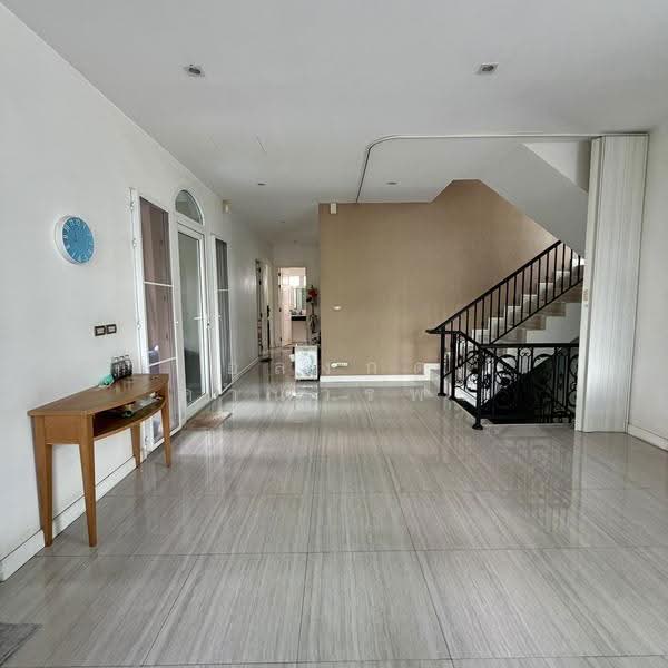 บ้านเดี่ยว 4 ชั้น ซอยสุขุมวิท 61พร้อมสระว่ายน้ำ, กรุงเทพ, คลองตันเหนือ, วัฒนา, กรุงเทพ, 600 ตร.ม., บ้านเดี่ยว ขาย, โดย อลงกต คำนวรพร, 500657556 - DDproperty.com