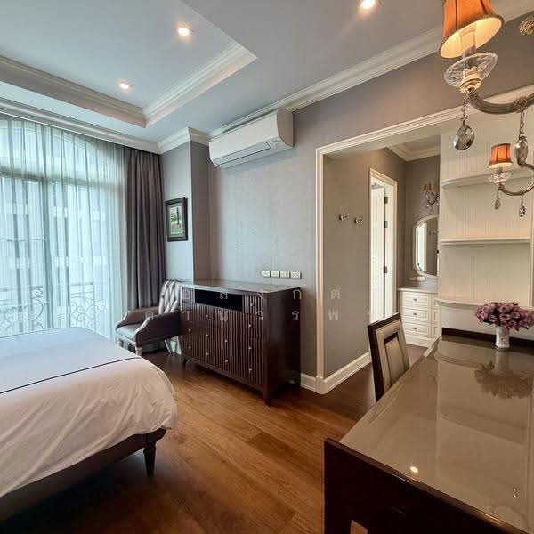 บ้านเดี่ยว 4 ชั้น ซอยสุขุมวิท 61พร้อมสระว่ายน้ำ, Bangkok, Khlong Tan Nua, Watthana, Bangkok, 4 Bedrooms, 600 sqm, Single Detached House For Sale, by อลงกต คำนวรพร, 500657556 - DDproperty.com