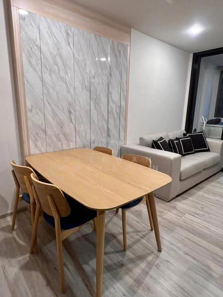 XT Huaikhwang, Bangkok, 244 Ratchadaphisek Road, Huai Khwang, Bangkok, 1 Bedroom, 34 sqm, Condo For Rent, by Piyawan Maiyapan, 500657573 - DDproperty.com