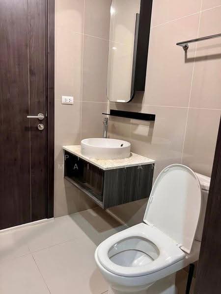 XT Huaikhwang, Bangkok, 244 Ratchadaphisek Road, Huai Khwang, Bangkok, 1 Bedroom, 34 sqm, Condo For Rent, by Piyawan Maiyapan, 500657573 - DDproperty.com