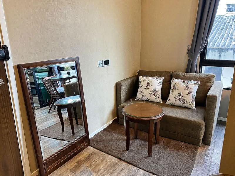 Brown Condo Ratchada 32, Bangkok, Soi Ratchada 32, Ratchadaphisek Road, Chan Kasem, Chatuchak, Bangkok, 1 Bedroom, 35 sqm, Condo For Sale, by กมลวรรณ ปริยวาที, 500657638 - DDproperty.com