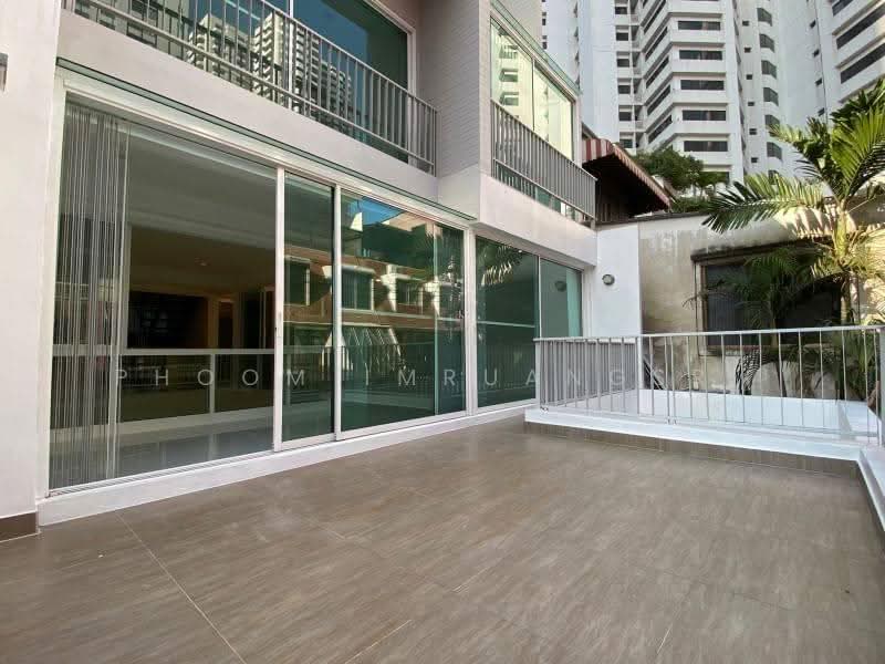 3-BR Townhouse, Bangkok, Khlongtoei Nua, Watthana, Bangkok, 3 Bedrooms, 350 sqm, Townhouse For Rent, by Phoom Imruangsri, 500657834 - DDproperty.com