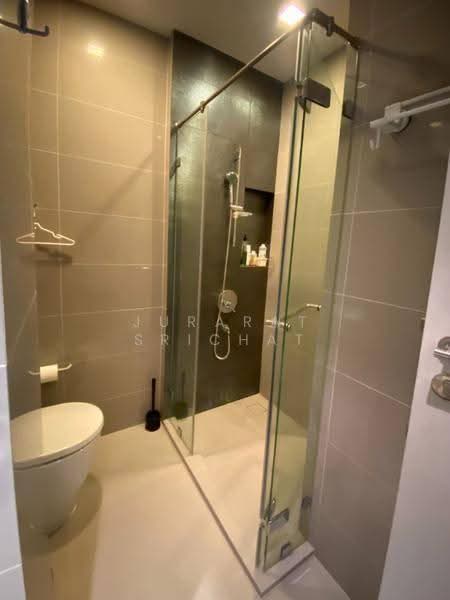 Life One Wireless, Bangkok, 1 Wireless Road, Lumphini, Pathum Wan, Bangkok, 2 Bedrooms, 61 sqm, Condo For Rent, by Jurarat Srichat, 500657912 - DDproperty.com