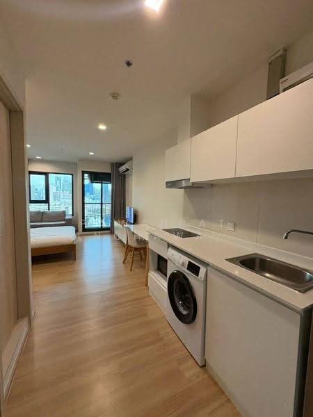 Life One Wireless, Bangkok, 1 Wireless Road, Lumphini, Pathum Wan, Bangkok, Studio, 28 sqm, Condo For Rent, by Pawanrat Panchawanon, 500657916 - DDproperty.com